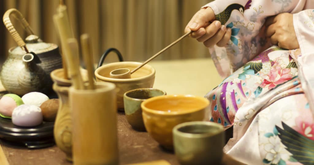 Traditional tea ceremony encompasses the Japanese secrets to a harmonious life
