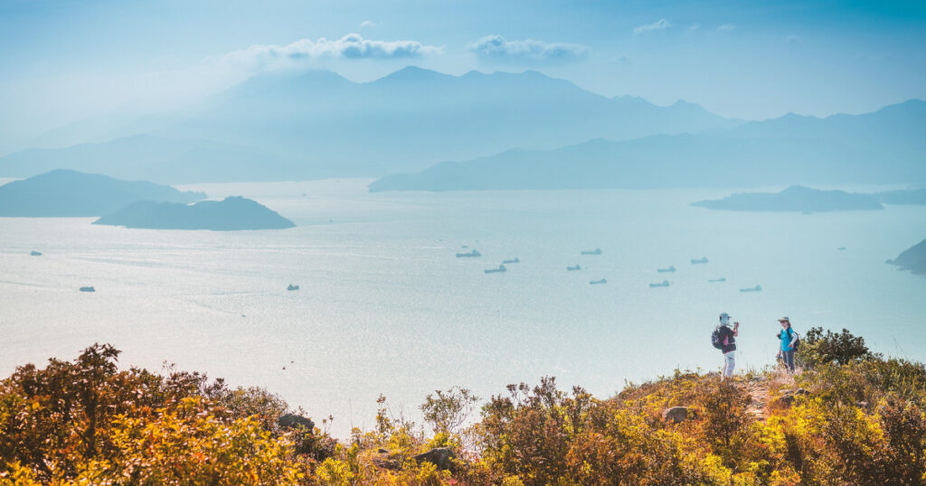 hiking in hong kong during autumn is a great activity