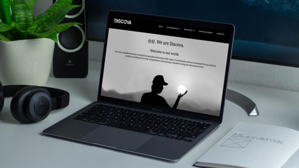 Discova homepage on laptop