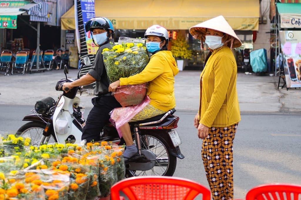 Tet flowers