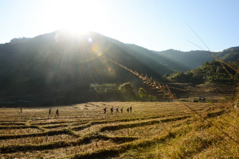 trekking in om goi