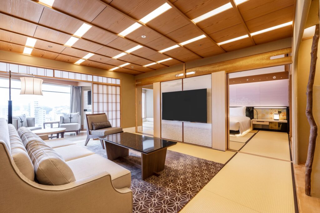 best hotels in Japan Gajoen suite