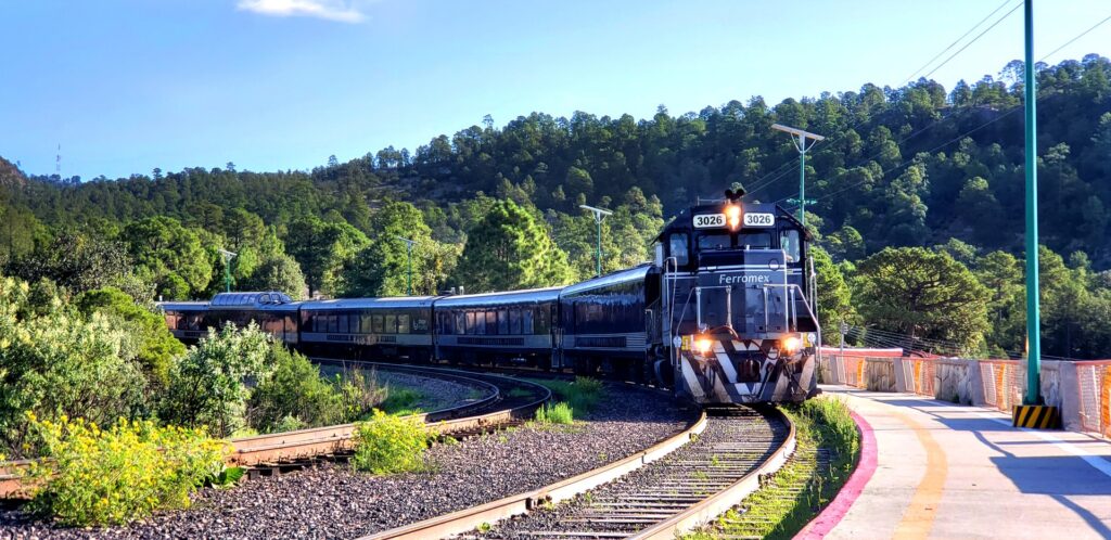 Copper canyon railway