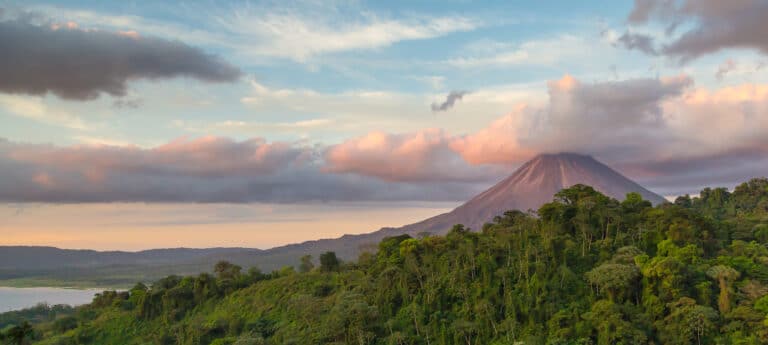 Arenal volcano tailor-made travel in costa rica