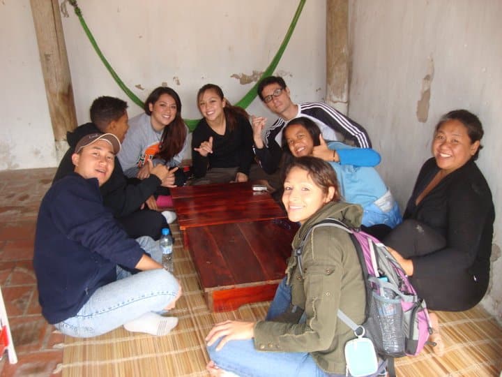 HPU students visit a homestay