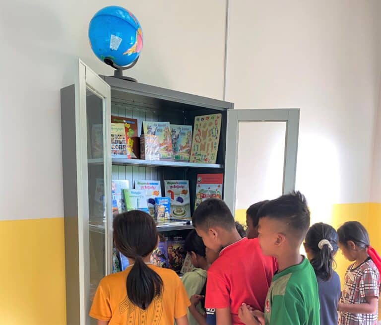 Library and learning in Knapor, Siem Reap