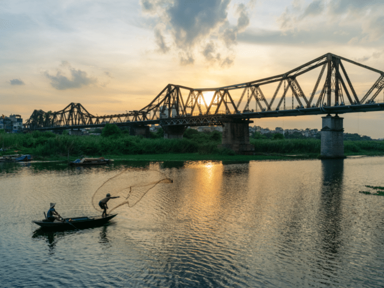 Long Bien Bridge